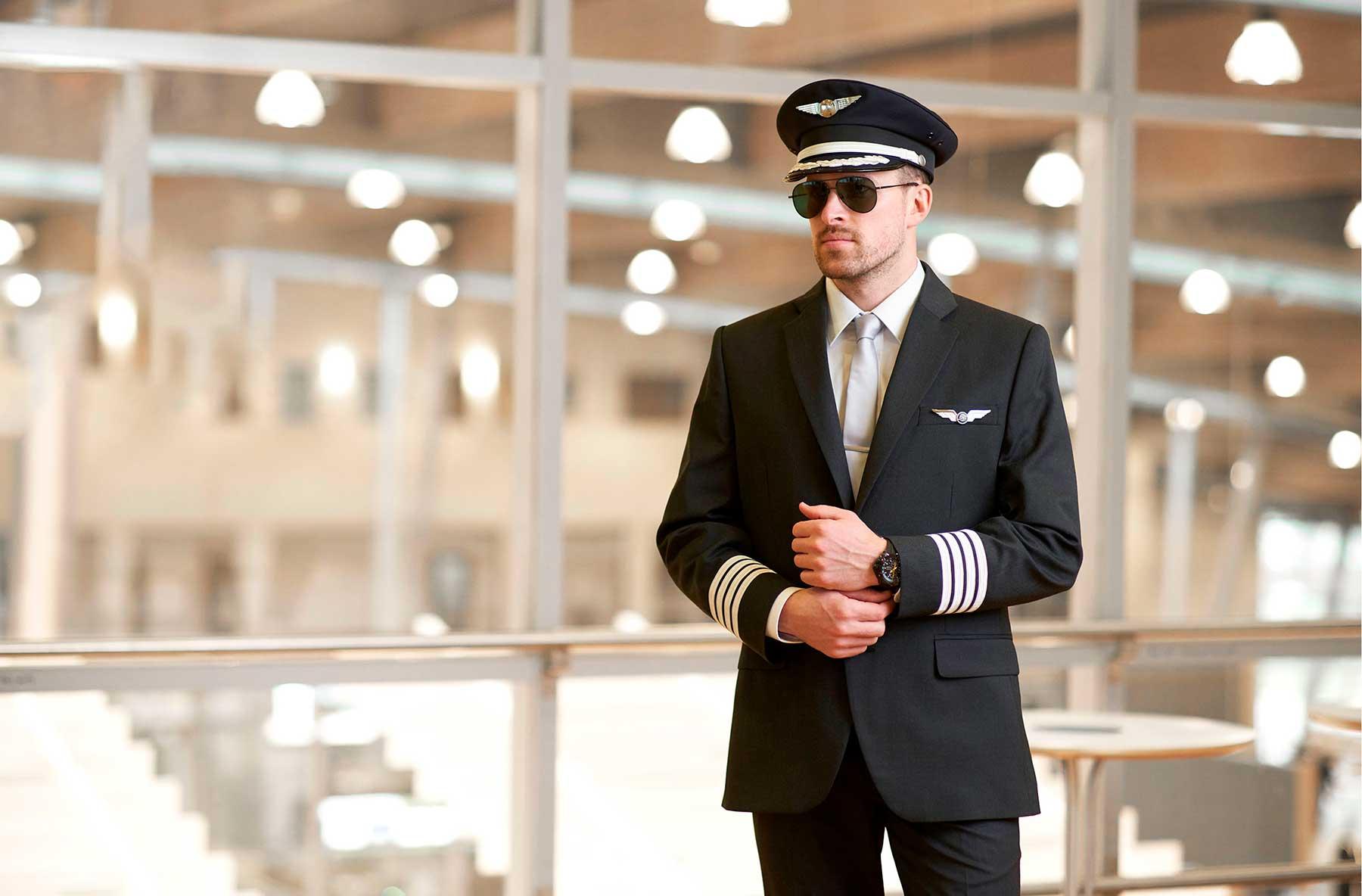 Olino airline uniforms